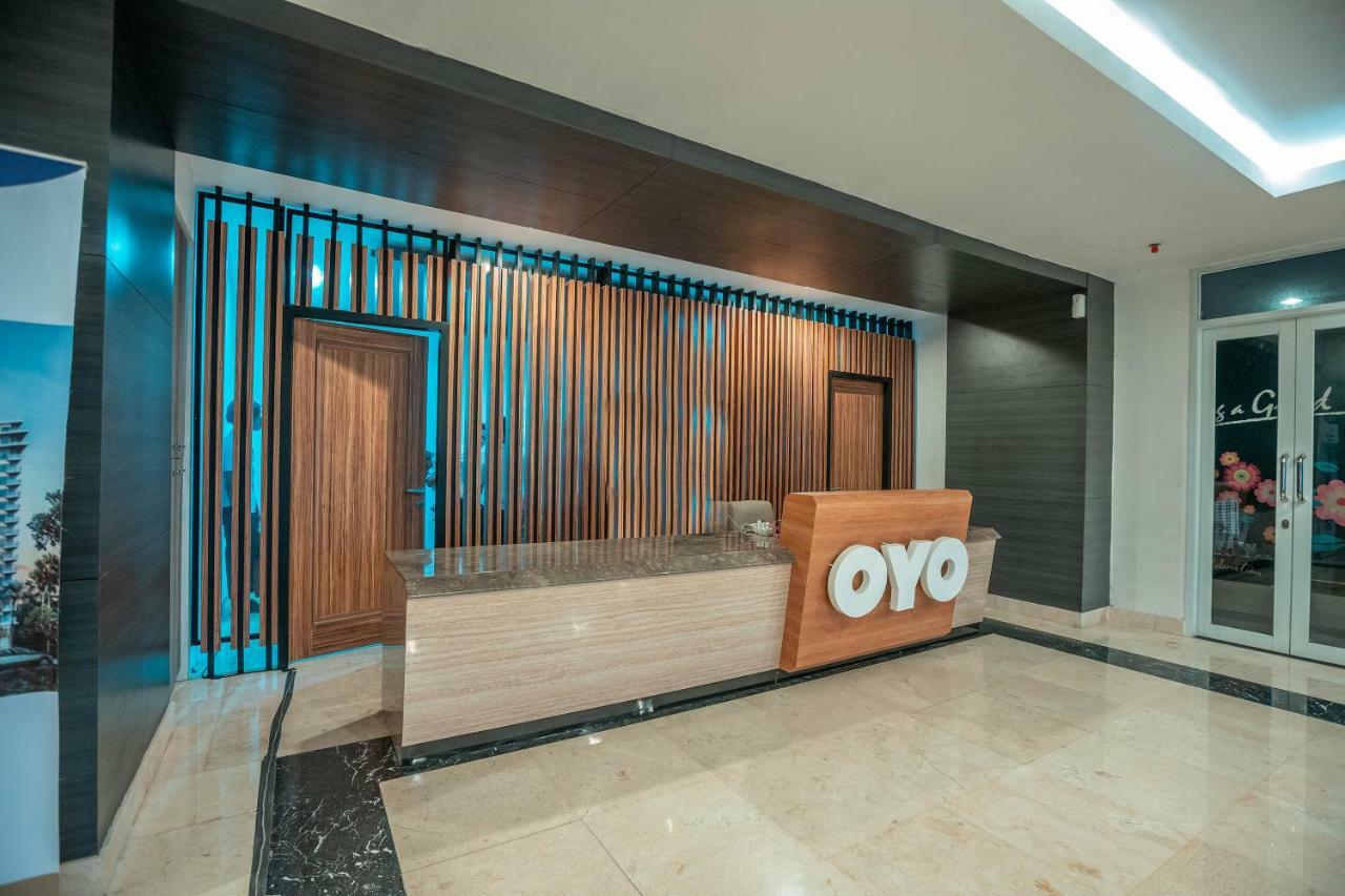 Oyo Flagship 728 Baileys Apartment Tangerang Exterior photo